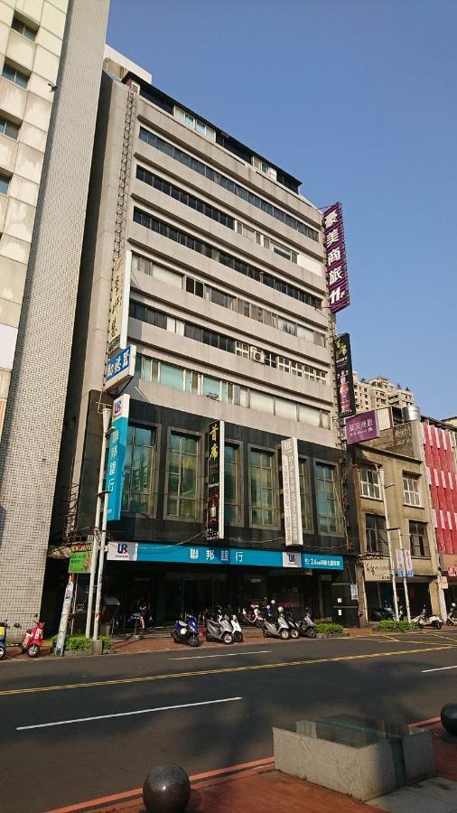 H.M.Hotel Hsinchu City Exterior photo